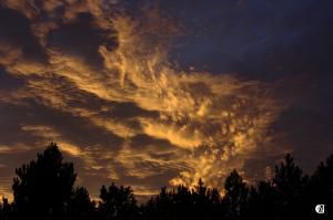 Des nuages au couchant