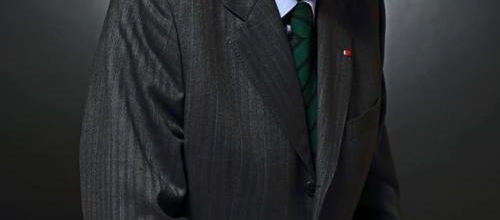 * Avec une infinie tristesse : "Aurevoir M. Claude RAOUL-DUVAL..."