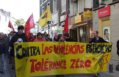 Manifestacion contra la violencias policièras a Pau !