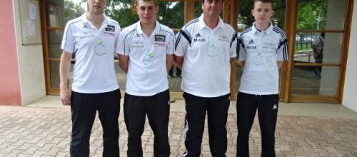 4 villeneuvoie en demi finale Simple M2