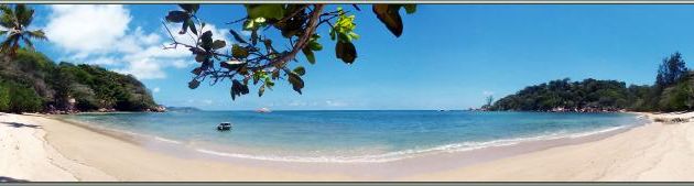 Vues panoramiques sur Anse Marie-Louise - Praslin - Seychelles