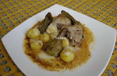 Râble de lapin désossé à la tapenade verte, sauce légère, crème d'ail, poivrade et grenaille