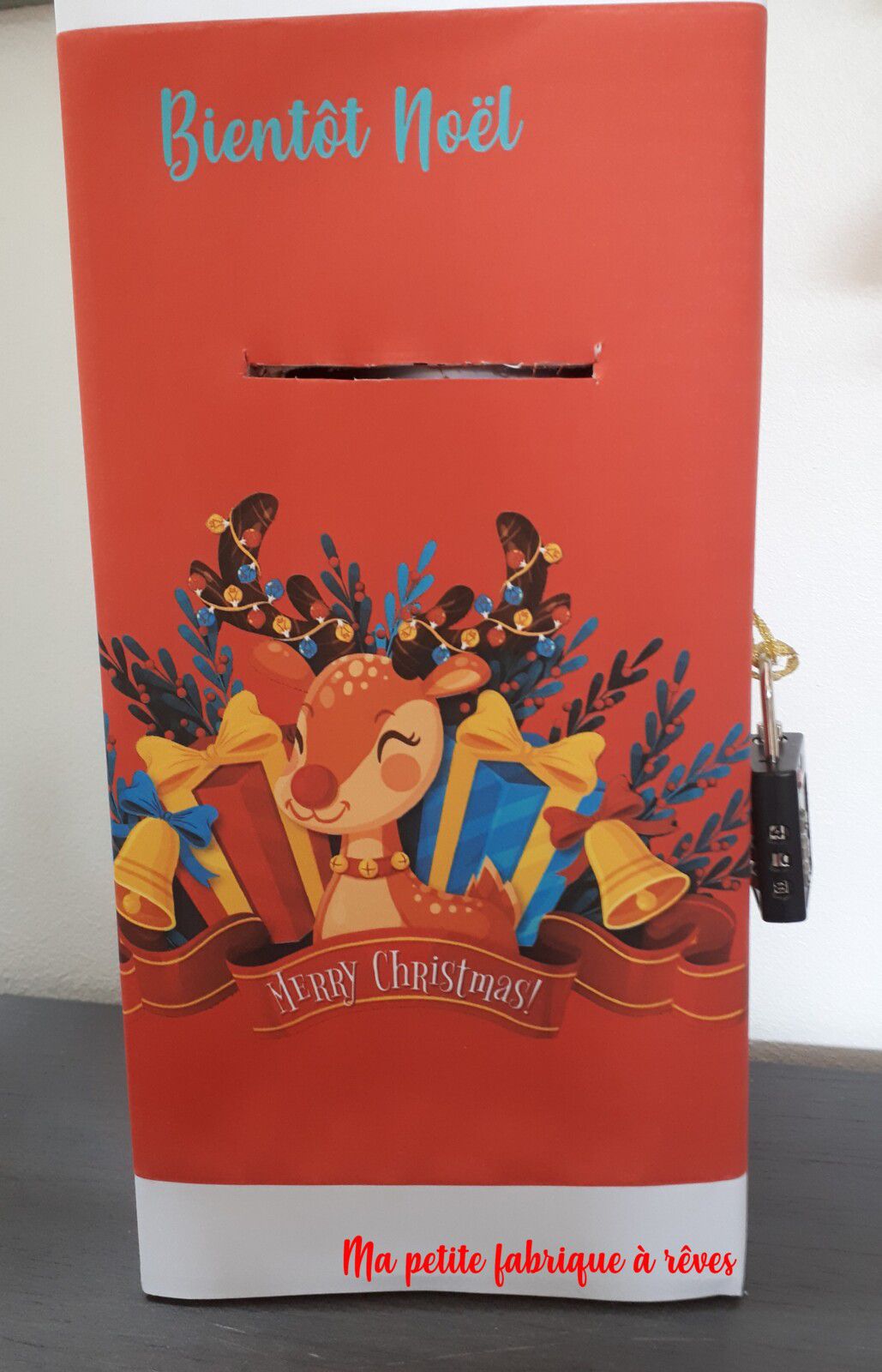 Enigmes de l'avent façon escape game de Noël boîte aux lettres