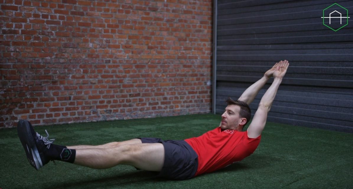 Callisthénie Position hollow ou ''gainage banane'' (capture vidéo ) Musculation Maison.jpg