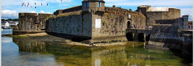 29 . Finistère - Concarneau (1) - Le Beffroi
