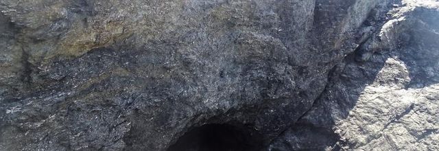 Belle-Île ; La grotte de l'Apothicairerie - Port Coton
