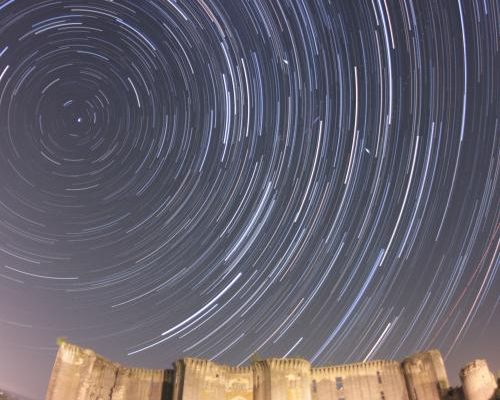 Star trail above La ferté-Milon Castle