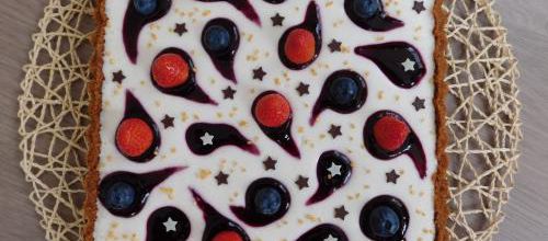 Tarte cheesecake chocolat blanc & fruits rouges