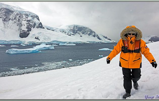 09/03/22 : ultimes images de ces 3 semaines en Antarctique. Resteront à subir 2,5 jours de navigation vers Punta Arenas via le Passage de Drake et le Détroit de Magellan - Ile Danco - Canal Errera