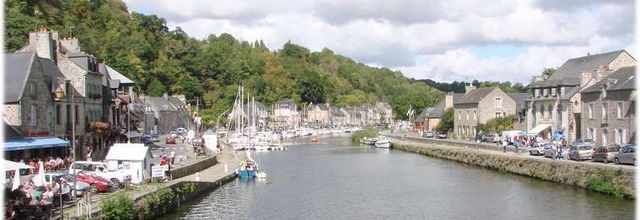 Le port de Dinan - Cotes d'Armor - Bretagne