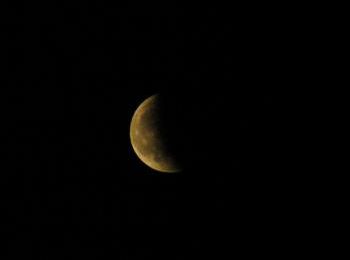 Eclipse de lune ou la lune à l'ombre de la terre