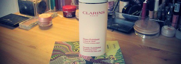 Doux Exfoliant Lotion de Clarté de Clarins : j'AIME.