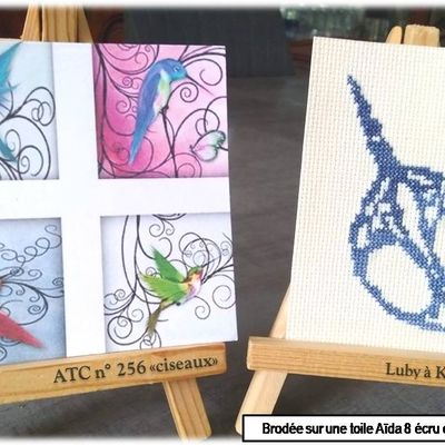 ATC "Jolis Ciseaux de broderie fantaisie" chez Manou