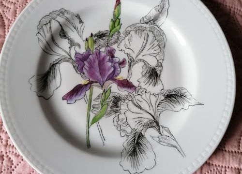 Un retour avec un peu de peinture sur porcelaine