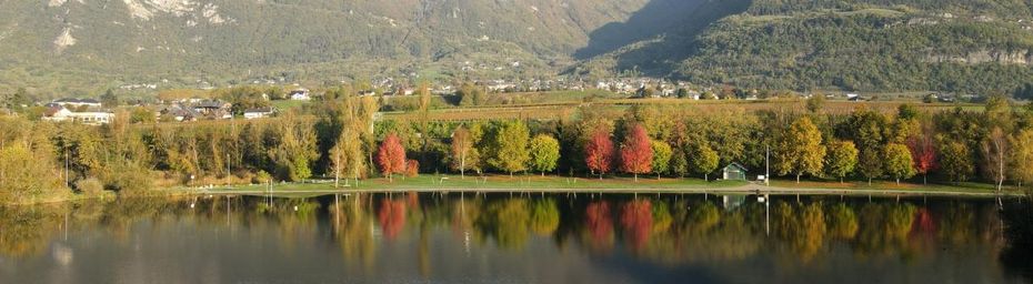 Jeux de couleurs au lac de Carouge