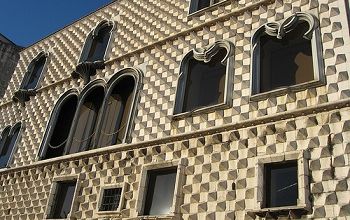 Façades hostiles ... 