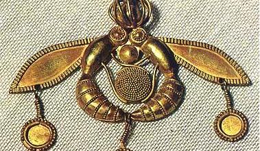 La double abeille de Malia (Crète)