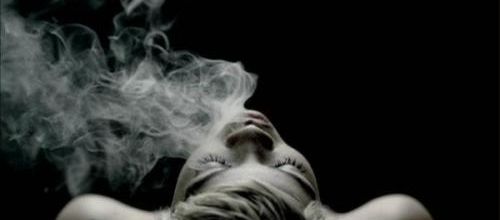 Photo du clip de "You Da One"
