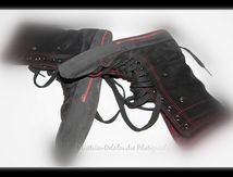 Qui a laissé trainer ses godasses ?
