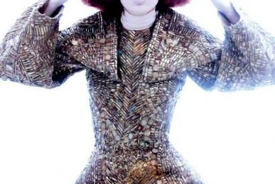 MCQUEEN@DASCAREE*FASH*POST