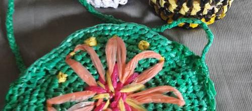 Floraison de plastique