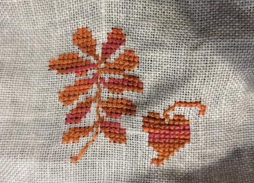 Les feuilles d'automne, emportées...