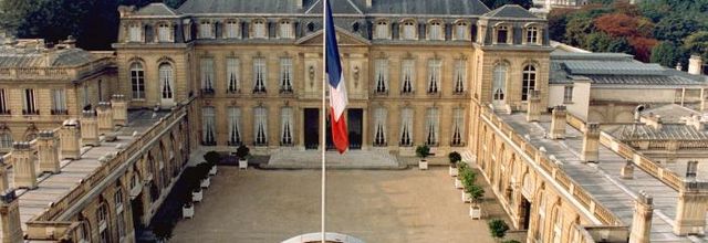 REPONSE DU PRESIDENT MACRON  AU COURRIER DE FRANCE-EL DJAZAÏR