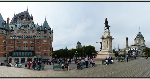 Le Château Frontenac vu de la terrasse Dufferin - Québec - Canada