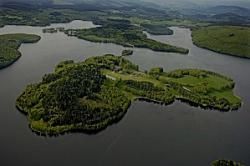 Limousin : le lac de Vassivière le plus grand lac artificiel de France et  découverte de ses fonds.