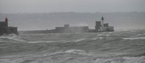 Jeu - réponse et tempete