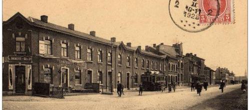 Ans - rue de Bruxelles avec arrèt du tram