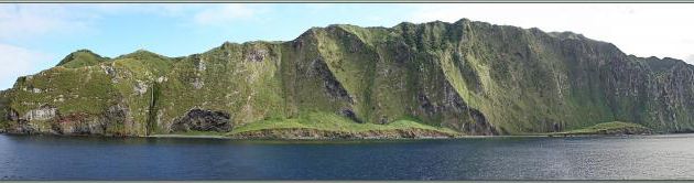 Vues panoramiques d'Inaccessible Island - Tristan da Cunha