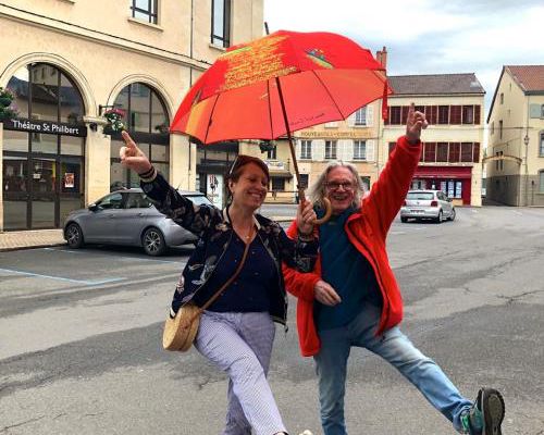 Parapluies et théâtres