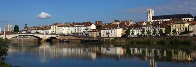La commémoration du 5 décembre a été   un fiasco...  A Chalon-sur-Saône comme partout en France l'Histoire a été déformée et  l'OAS a été occultée