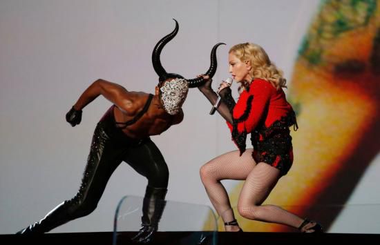 Living For Love - Live at Grammy Awards [HD video]
