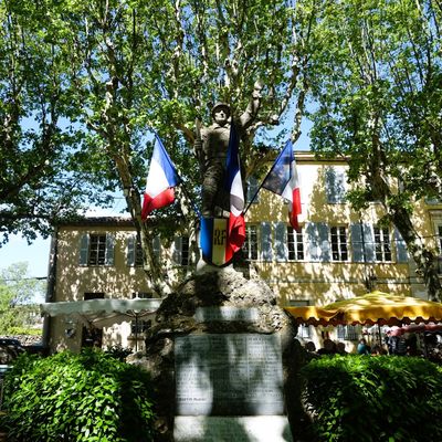 Visiter AUPS dans le Var