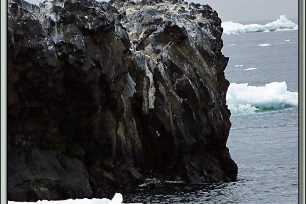 Belvédère pour les cormorans impériaux - Brown Bluff - Péninsule Antarctique