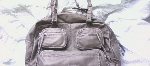 Bags are women's best friends. 