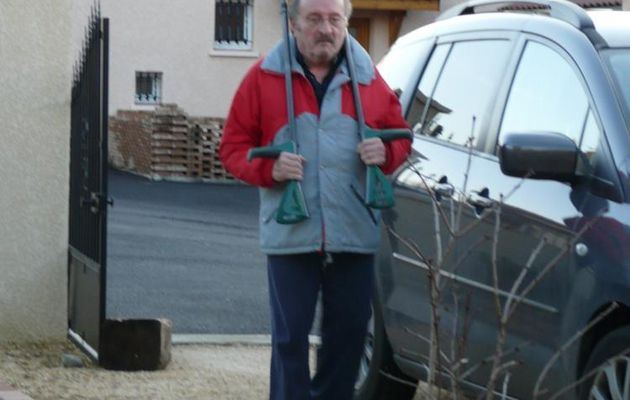 BONNE FETE ROBERT (S)