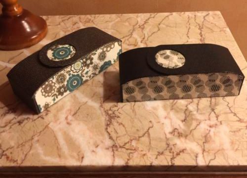 deux autres étuis à lunettes