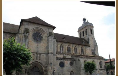 L'ÉGLISE SAINT-SAUVEUR DE FIGEAC (46)