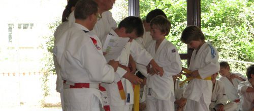CÉRÉMONIE REMISE DE CEINTURES 2011