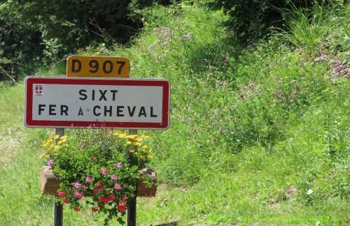 Sixt - Fer à Cheval  -1