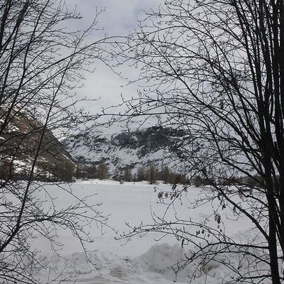 Bessans, Haute-Maurienne, fév. 2025 : voyage à la fenêtre