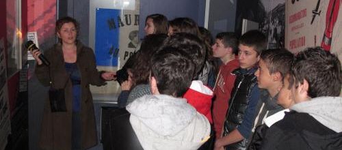 Cassis: Les collégiens de 3e découvrent la Provence sous Vichy