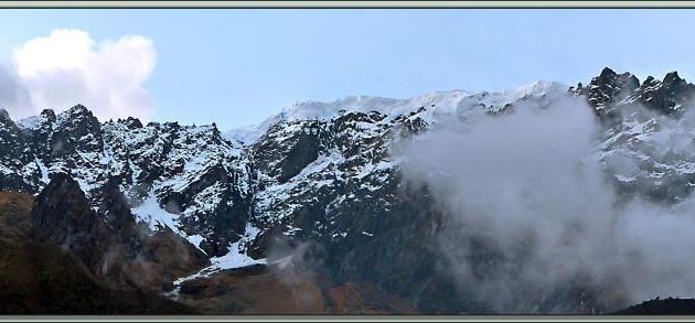 Le Nevado Marconi vu depuis le train Aguas Calientes / Urubamba - Pérou
