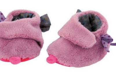 Comment choisir les chaussons de bébé