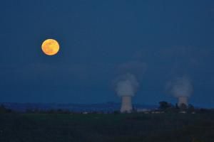 La Lune de Pâques est bleue...