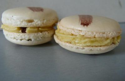 Macarons crème de vanille coeur de miel chocolaté