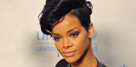 Rihanna, son coiffeur ose vraiment tout !